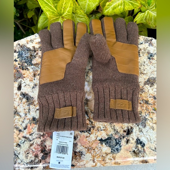 UGG PALM PATCH LEATHER & KNIT GLOVES IN STOUT  S/M  New - Picture 3 of 9